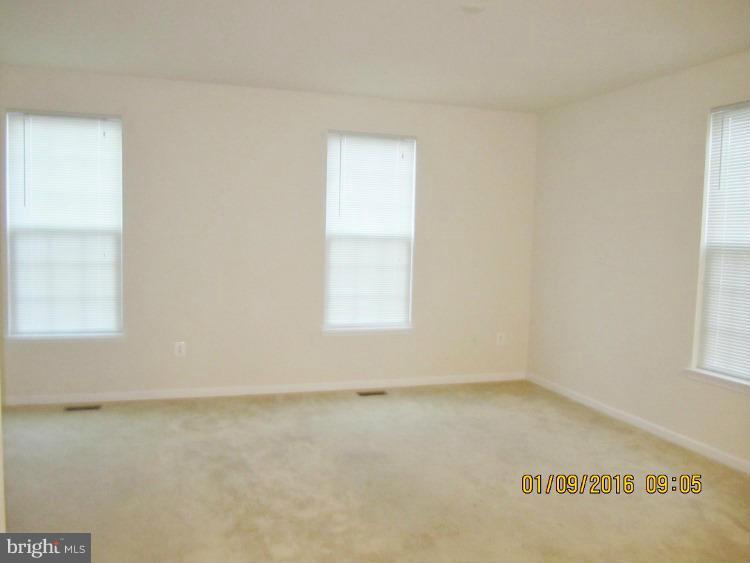 201 Alba Road Fredericksburg, VA 22405 - Photo 10 of 18 Family Room