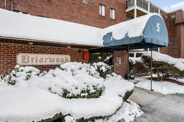 $319,900 | 5 Washington Street, Unit A5, Reading, MA 01867