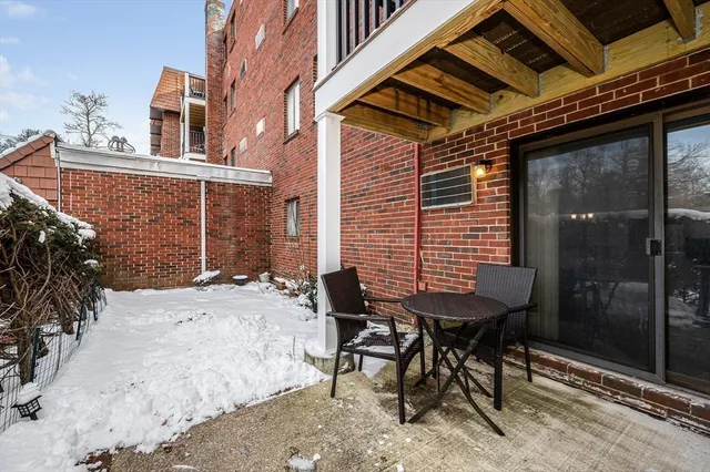 $319,900 | 5 Washington Street, Unit A5, Reading, MA 01867