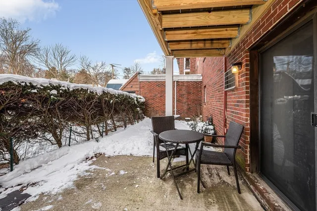 $319,900 | 5 Washington Street, Unit A5, Reading, MA 01867