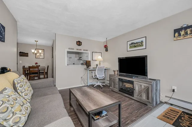 $319,900 | 5 Washington Street, Unit A5, Reading, MA 01867