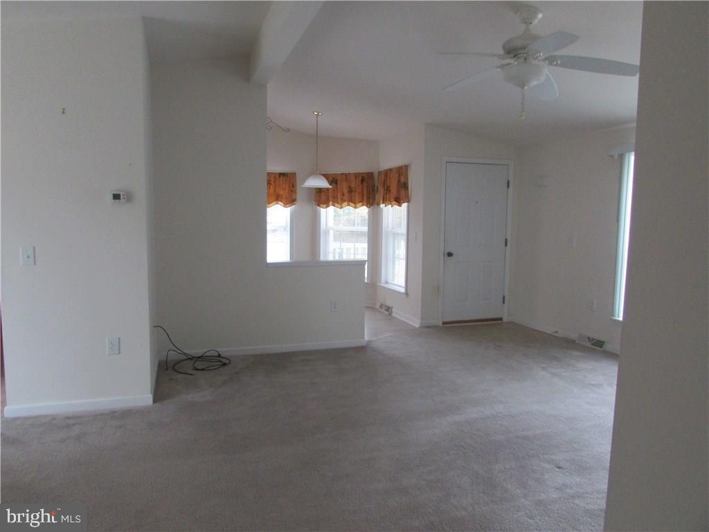 19 Spring Lake Road Manahawkin, NJ 08050 - Photo 20 of 29 Gallery Image 20