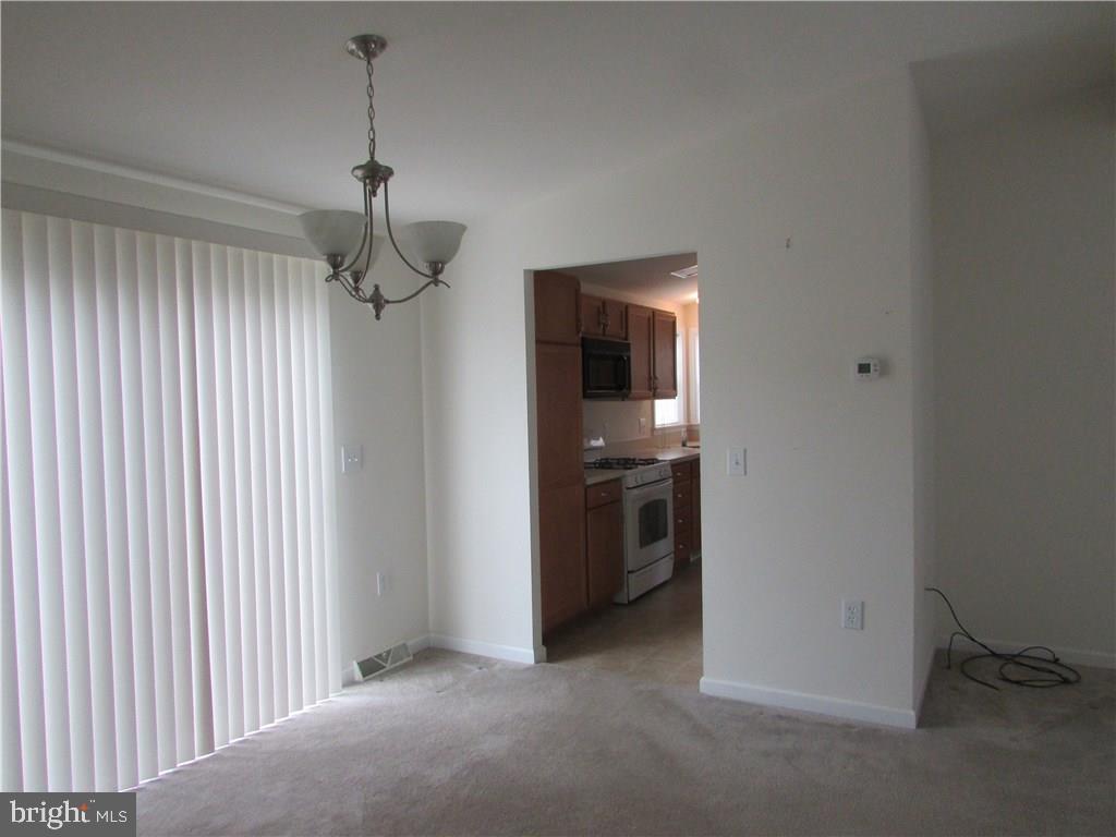 19 Spring Lake Road Manahawkin, NJ 08050 - Photo 21 of 29 Gallery Image 21