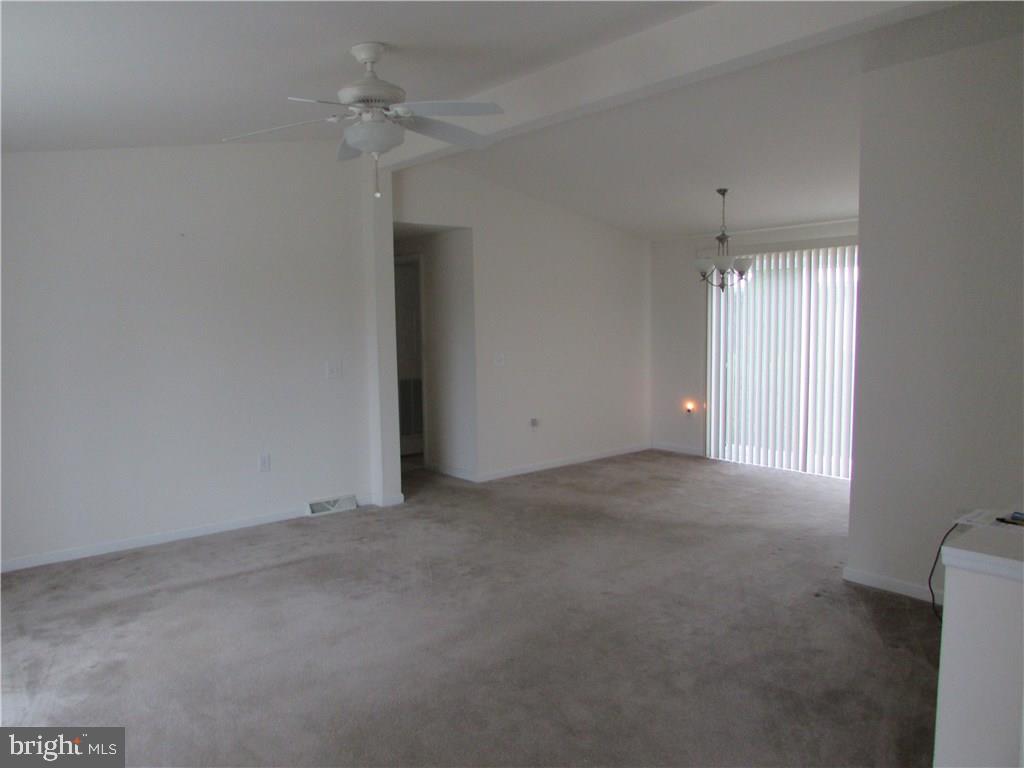 19 Spring Lake Road Manahawkin, NJ 08050 - Photo 5 of 29 Gallery Image 5