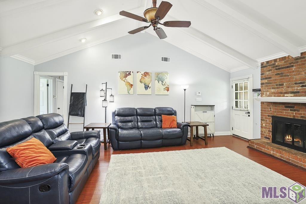 12703 Country Ridge Avenue Baton Rouge, LA 70816 - Photo 12 of 27 Gallery Image 12