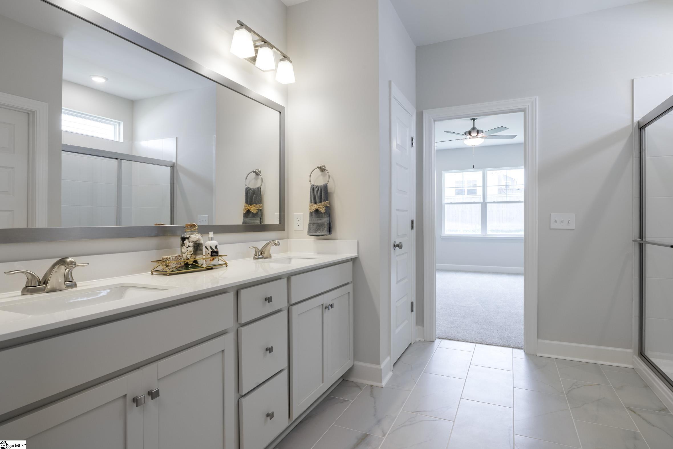 207 Fenner Place Greenville, SC 29607 - Photo 32 of 40