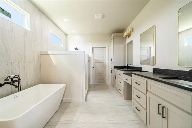 $638,500 | 1454 Fenner Ranch Drive, Corpus Christi, TX 78415