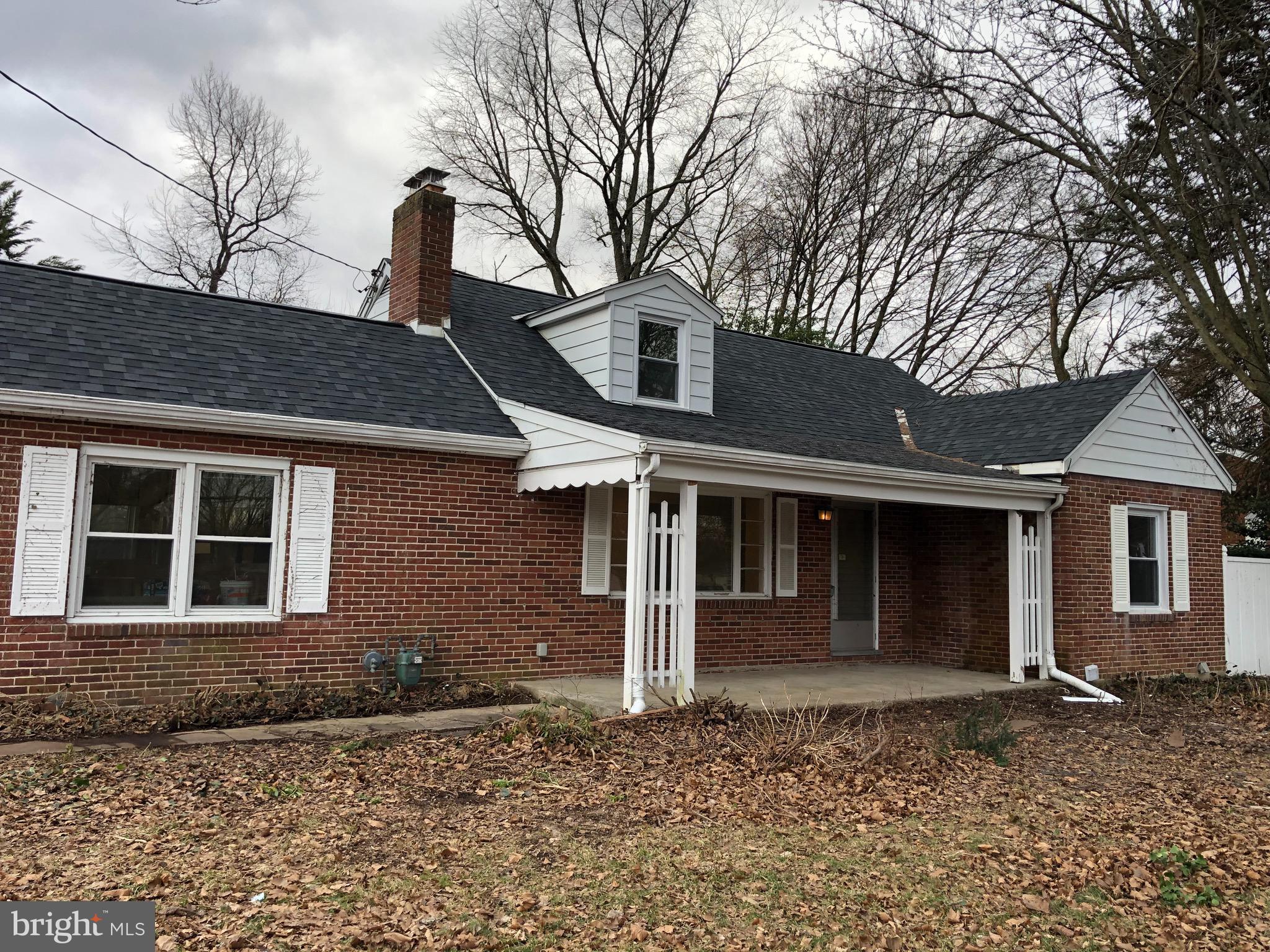 4698 Wolfs Church Road York, PA 17408 - Photo 3 of 20