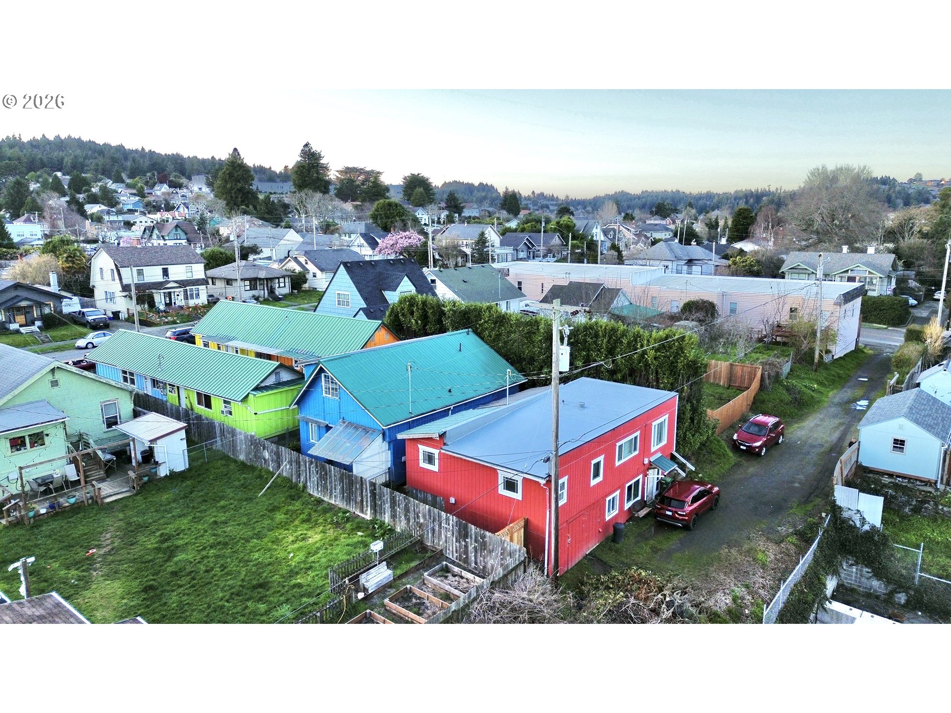 1032 South 4th Street Coos Bay, OR 97420 - Photo 2 of 44 a view of a city