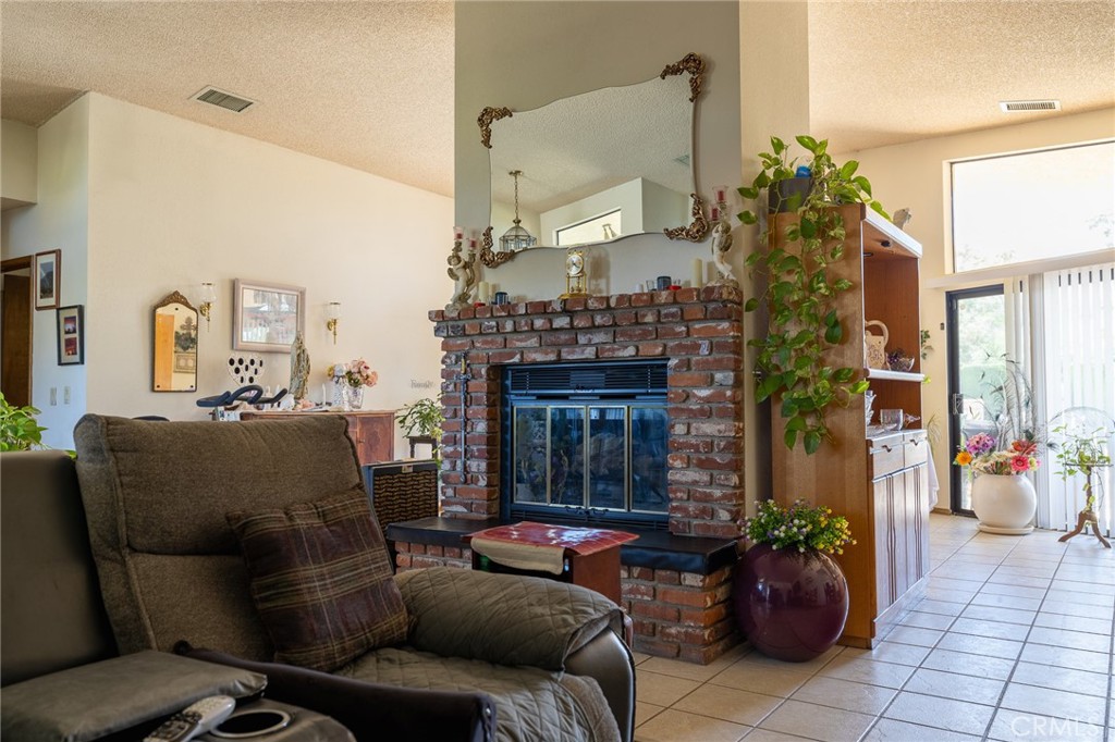 16058 Venango Road Apple Valley, CA 92307 - Photo 34 of 57