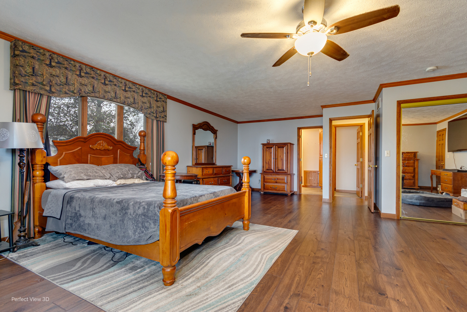 929 Lincoln Street Minonk, IL 61760 - Photo 15 of 26 a living room with furniture and a wooden floor