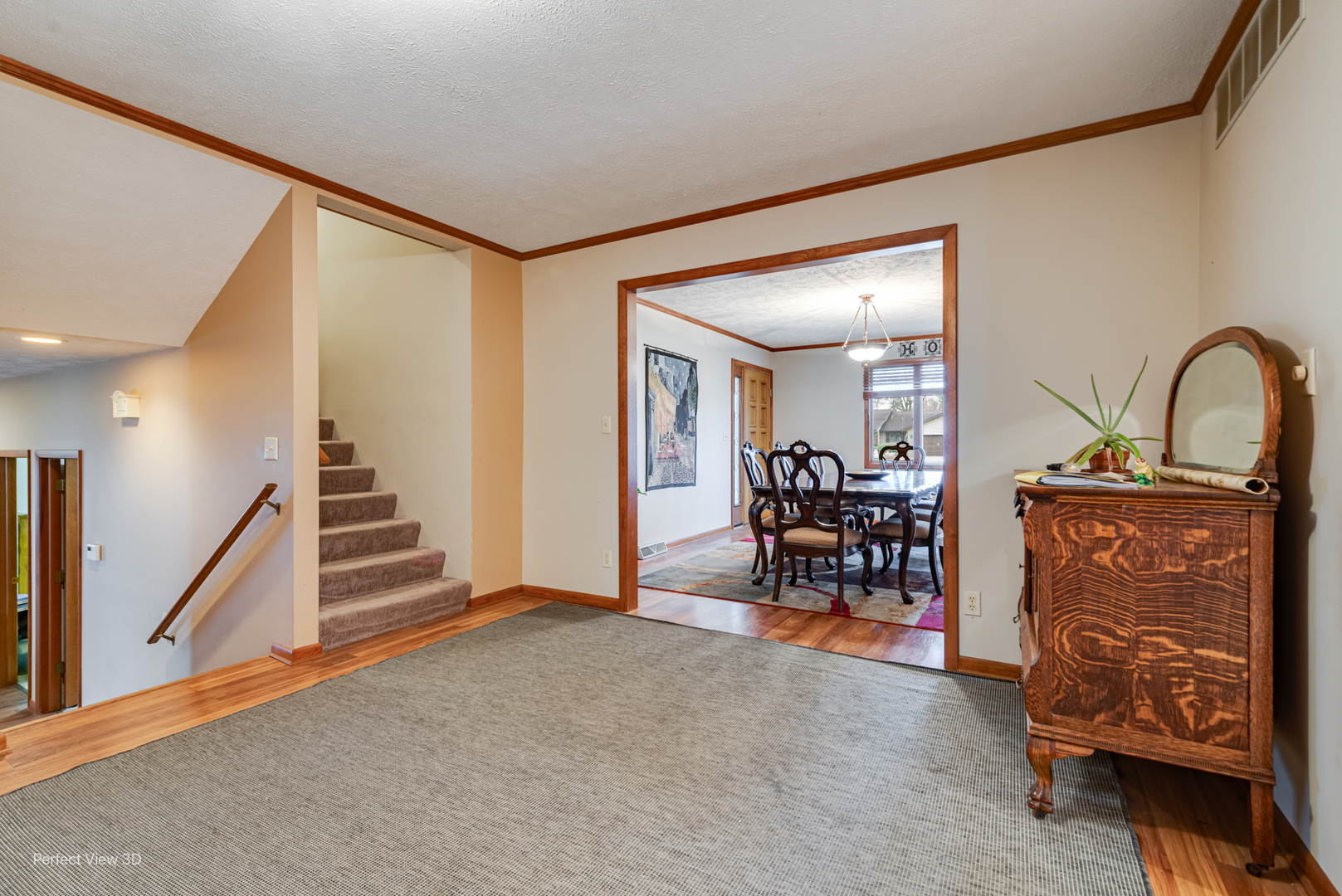 929 Lincoln Street Minonk, IL 61760 - Photo 5 of 26 a view of a livingroom with furniture and entryway