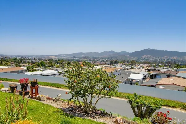 $449,000 | 1930 West San Marcos Boulevard, Unit 14, San Marcos, CA 92078
