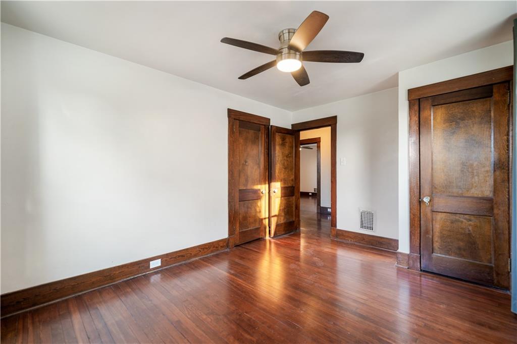 150 Marshall Avenue Pittsburgh, PA 15214 - Photo 20 of 36 3rd bedroom