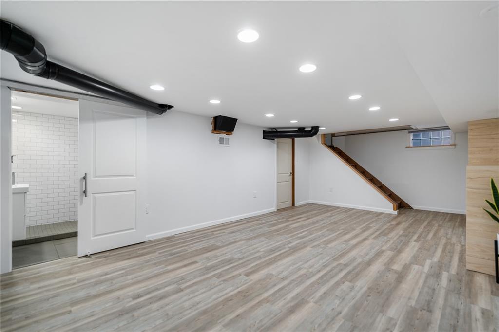 150 Marshall Avenue Pittsburgh, PA 15214 - Photo 25 of 36 Finished basement