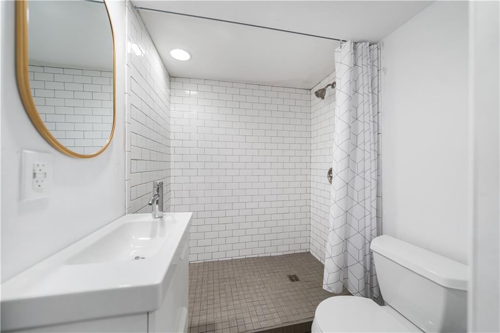 150 Marshall Avenue Pittsburgh, PA 15214 - Photo 26 of 36 Full basement bath