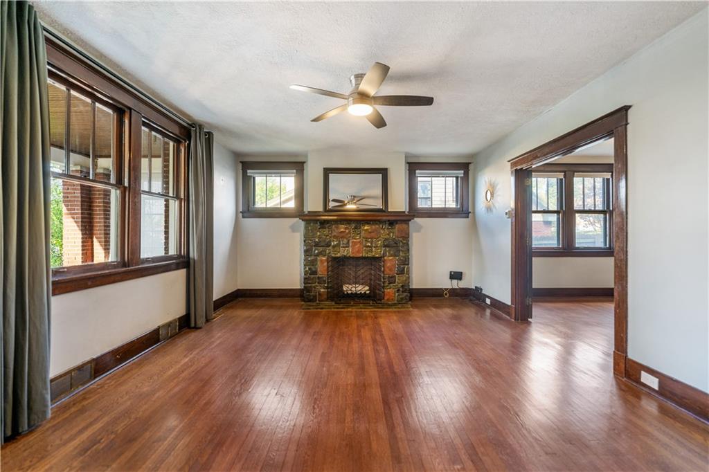 150 Marshall Avenue Pittsburgh, PA 15214 - Photo 4 of 36 Vintage fireplace