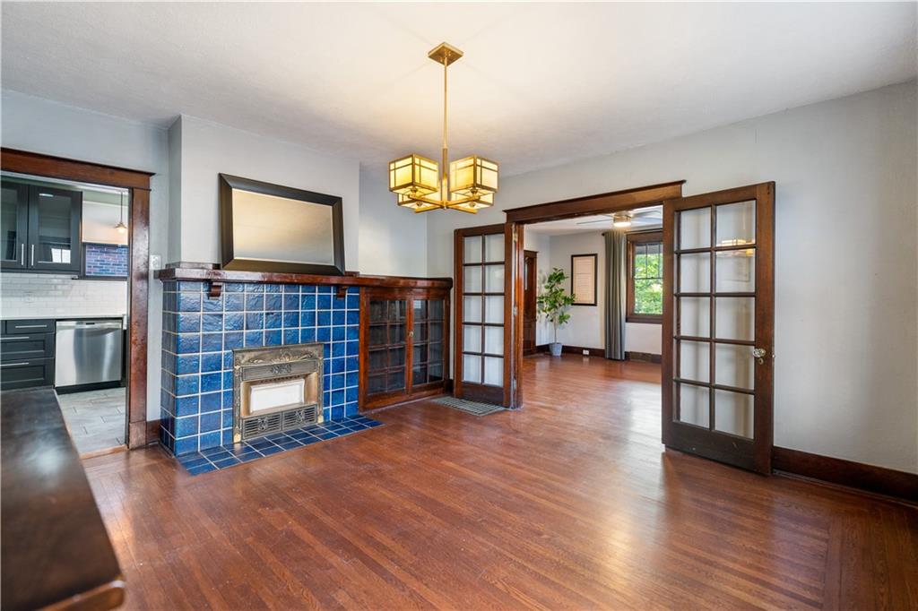 150 Marshall Avenue Pittsburgh, PA 15214 - Photo 7 of 36 Charming french doors