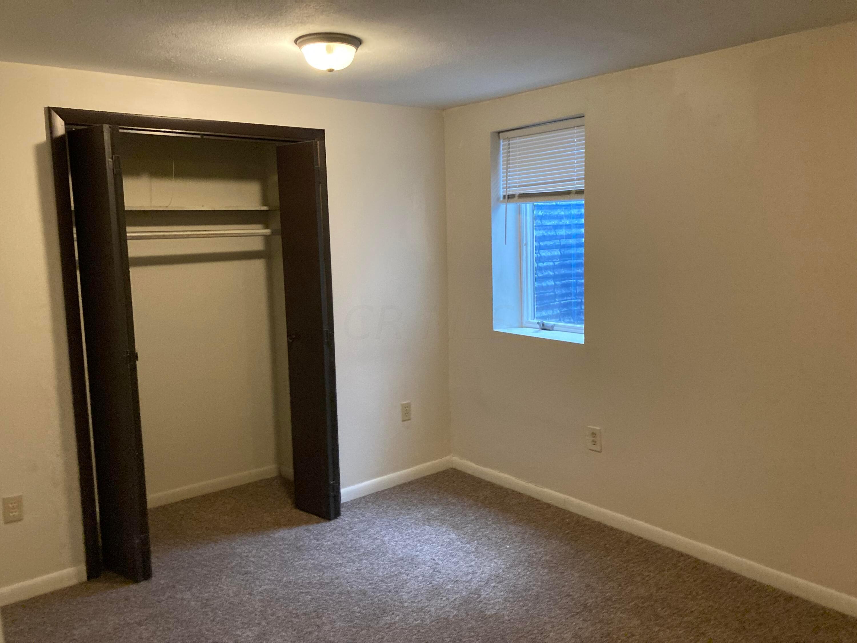 834 Linworth Road East, Unit 834 Columbus, OH 43235 - Photo 20 of 34 IMG_9777