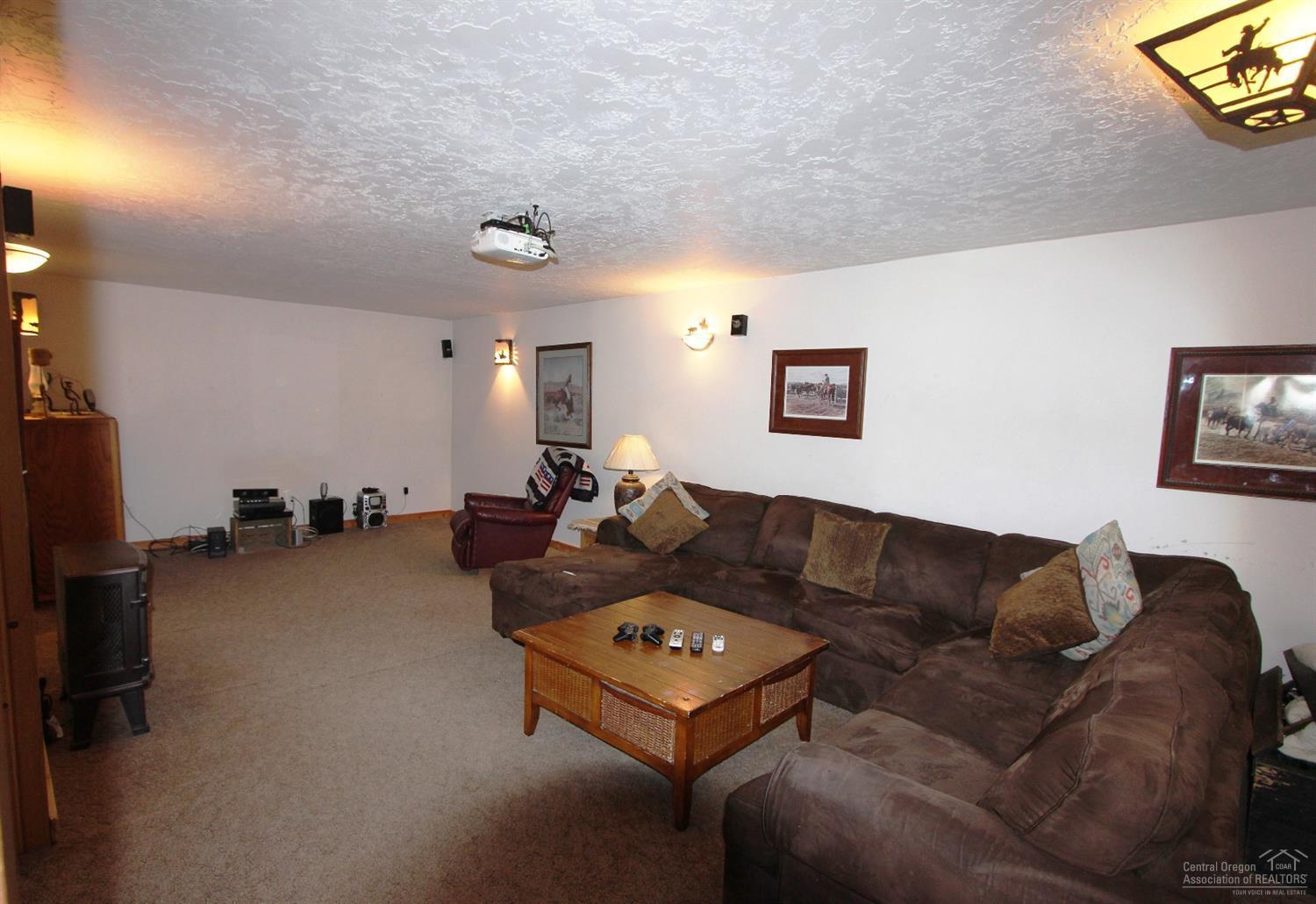 5602 Green Valley Road Prineville, OR 97754 - Photo 11 of 20 Additional Photo