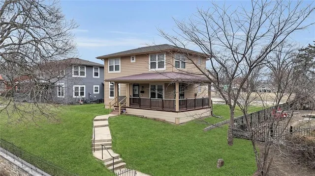 $296,999 | 5312 Woodland Avenue, Kansas City, MO 64110