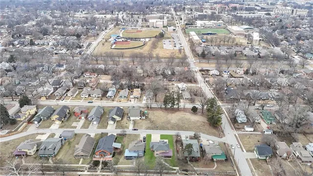 $296,999 | 5312 Woodland Avenue, Kansas City, MO 64110