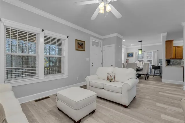 $296,999 | 5312 Woodland Avenue, Kansas City, MO 64110