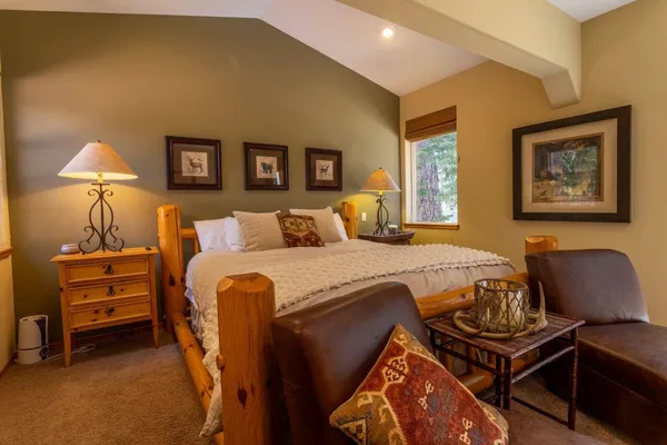 $1,650,000 | 254 Holiday Vista Drive, Mammoth Lakes, CA 93546