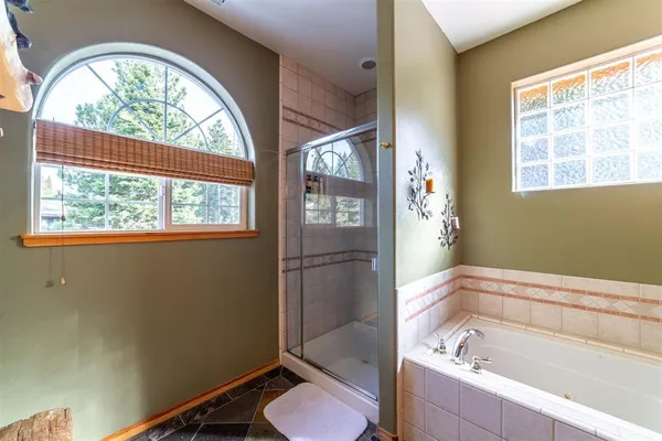 $1,650,000 | 254 Holiday Vista Drive, Mammoth Lakes, CA 93546