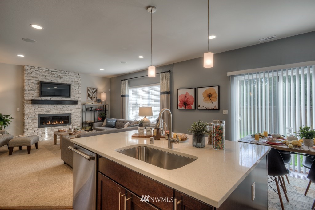 127 194th Place Southwest, Unit 17 Bothell, WA 98012 - Photo 8 of 24