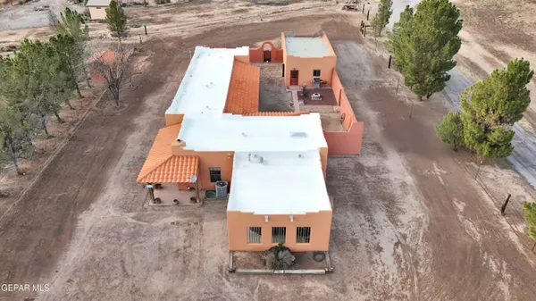 $550,000 | 1930 San Jose Road, La Mesa, NM 88044