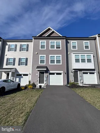 $1,850 | 26 Bitsy Road, Inwood, WV 25428