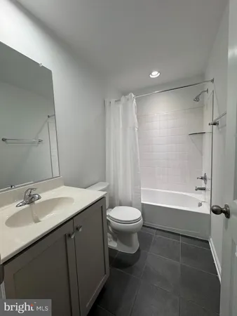 $1,950 | 26 Bitsy Road, Inwood, WV 25428