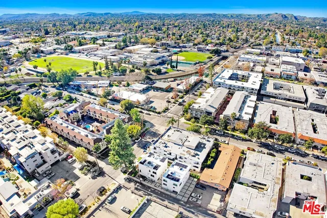 $2,600,000 | 21719 Hart Street, Canoga Park, CA 91303