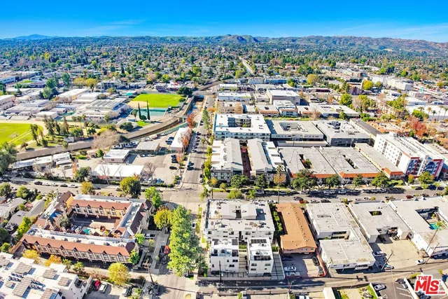 $2,600,000 | 21719 Hart Street, Canoga Park, CA 91303