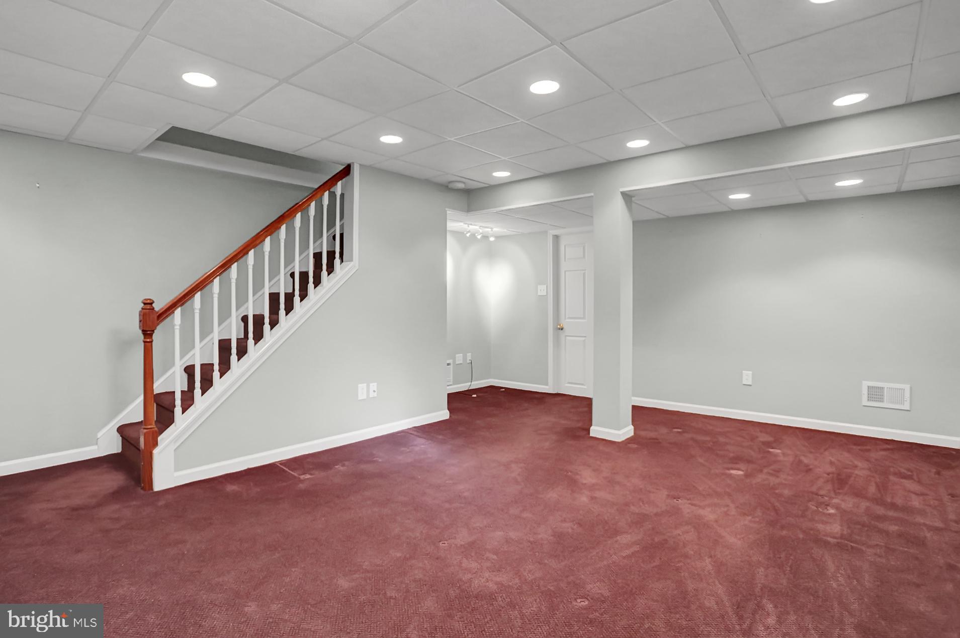 407 Frederick Street Reading, PA 19608 - Photo 18 of 31