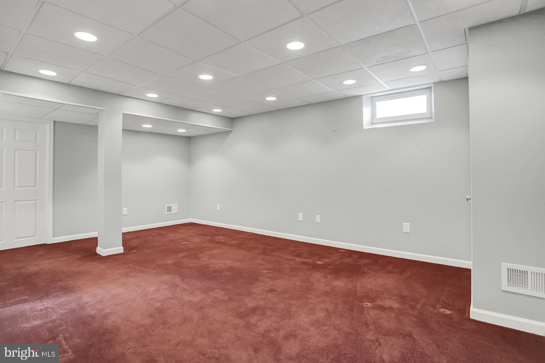 407 Frederick Street Reading, PA 19608 - Photo 19 of 31