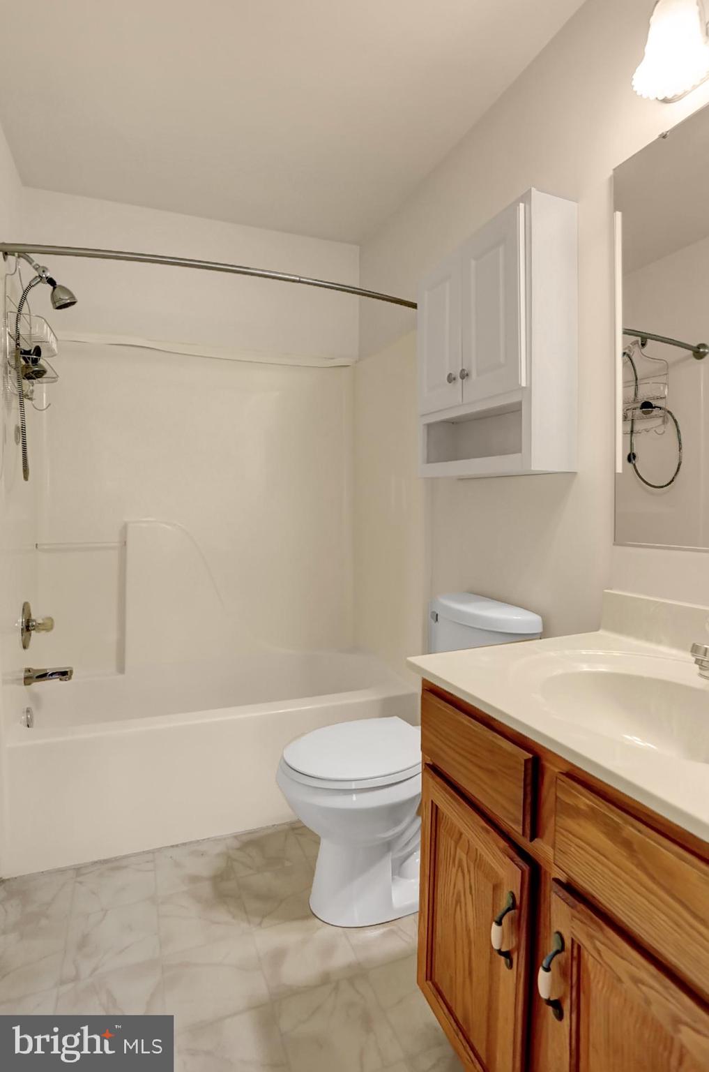 407 Frederick Street Reading, PA 19608 - Photo 25 of 31