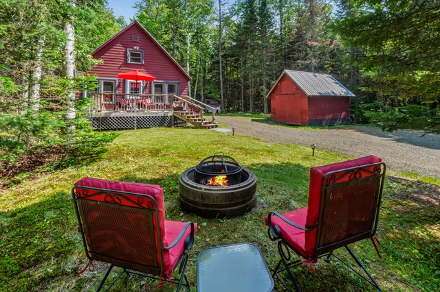$387,000 | 182 Bemis Road, Oquossoc, ME 04964