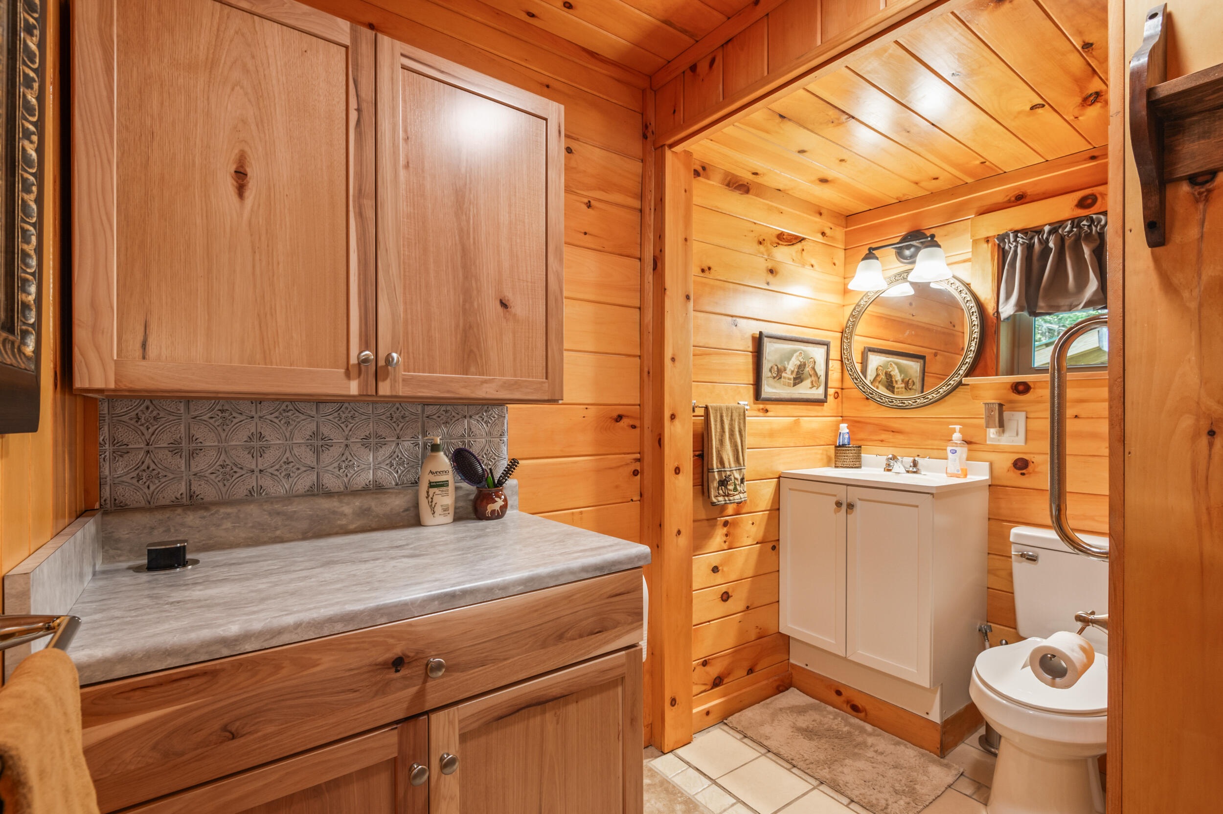 182 Bemis Road Oquossoc, ME 04964 - Photo 16 of 21 _JRV2065