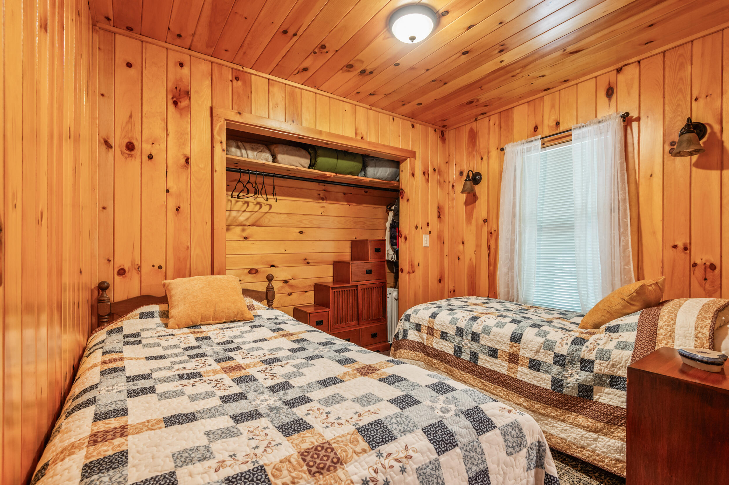 182 Bemis Road Oquossoc, ME 04964 - Photo 19 of 21 _JRV2062