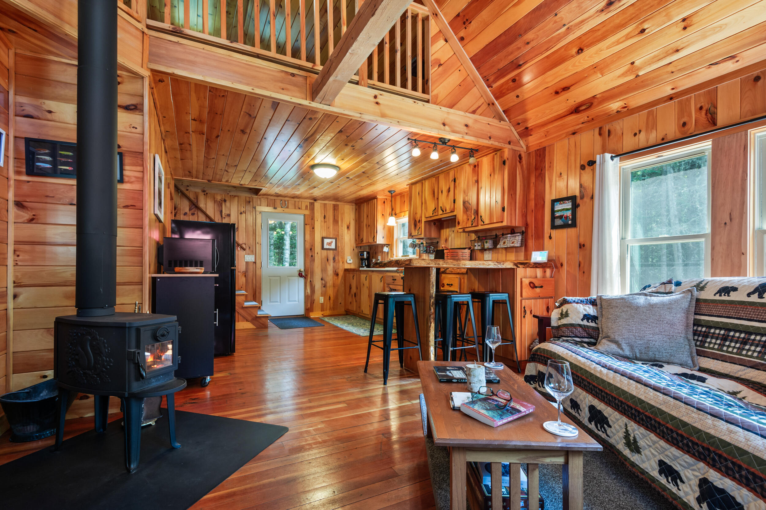 182 Bemis Road Oquossoc, ME 04964 - Photo 9 of 21 _JRV2032