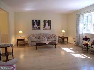 69 West Peace Valley Road Chalfont, PA 18914 - Photo 2 of 6 Gallery Image 2