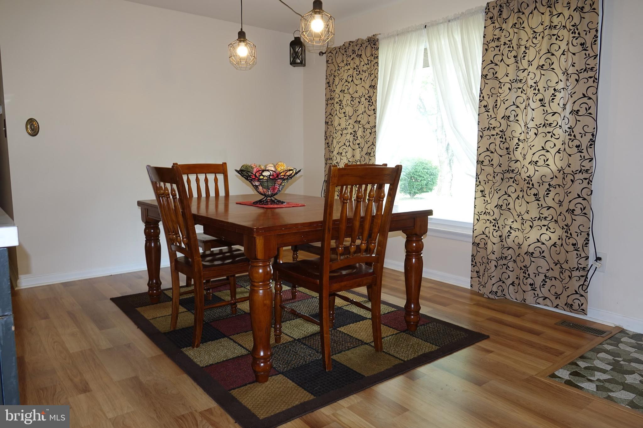 5695 Ridge Road Mount Airy, MD 21771 - Photo 11 of 25 Gallery Image 11
