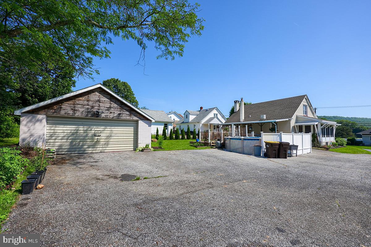5146 Vera Cruz Road Emmaus, PA 18049 - Photo 40 of 43 Gallery Image 40