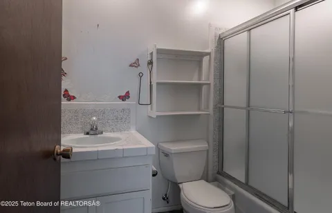 $899,999 | 546 Vista Drive, Star Valley Ranch, WY 83127