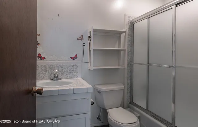 $899,999 | 546 Vista Drive, Star Valley Ranch, WY 83127