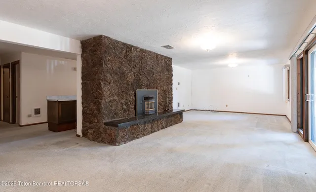 $899,999 | 546 Vista Drive, Star Valley Ranch, WY 83127