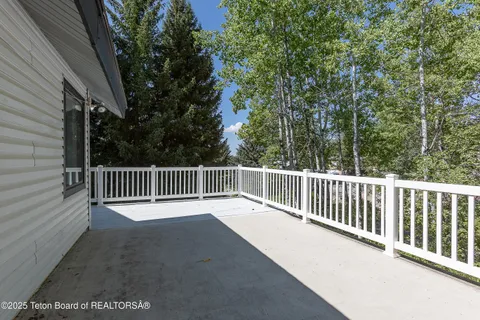 $899,999 | 546 Vista Drive, Star Valley Ranch, WY 83127