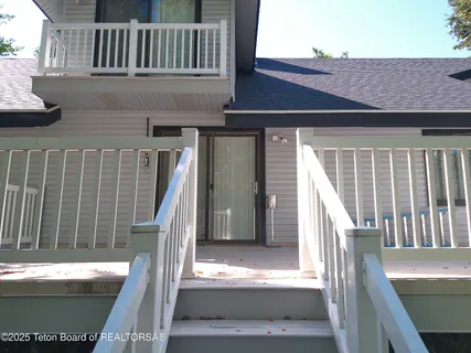 $899,999 | 546 Vista Drive, Star Valley Ranch, WY 83127